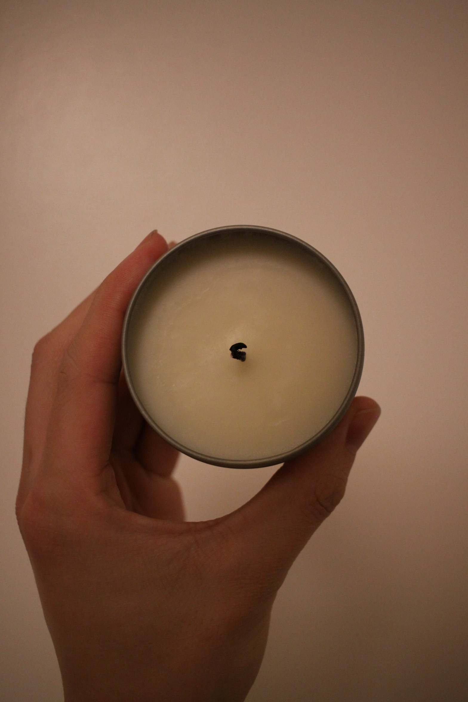 hour long burn coarse-top candle after burning for an hour